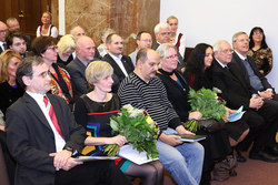 Übergabe des Menschenrechtspreises des Landes Oberösterreich für das Jahr 2013 durch Landeshauptmann Dr.Josef Pühringer
