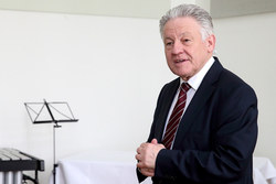 Dr.Josef Ratzenböck-Stipendium des Landes OÖ Verleihung durch Landeshauptmann Dr.Josef Pühringer