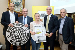 Preisverleihung des Denk KLObal Plakatwettbewerbs mit LR KommRat Podgorschek