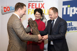 Preisverleihung Felix Familia 2018 mit LH-Stv. Dr. Manfred Haimbuchner am 9. März 2018 in Promenadenhof Linz