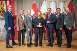 Verleihung von Bundesauszeichnungen durch LH Mag. Thomas Stelzer.