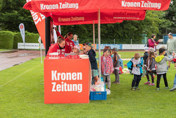 Kindergartenolympiade mit Landeshauptmann-Stellvertreterin Mag. Christine Haberlander und Landesrat Markus Achleitner.