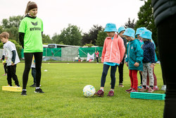 Kindergartenolympiade mit Landeshauptmann-Stellvertreterin Mag. Christine Haberlander und Landesrat Markus Achleitner.