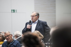 Landeshauptmann Mag. Thomas Stelzer lädt zum Entwicklungspolitischen Dialog im Ursulinenhof. 