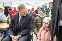 Landeshauptmann Mag. Thomas Stelzer besucht den regionalen Ehrenamtstag im Bezirk Rohrbach. 