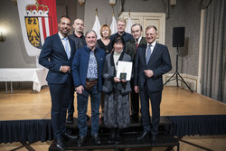 Landeshauptmann Mag. Thomas Stelzer überreicht Kulturauszeichnungen des Landes OÖ.