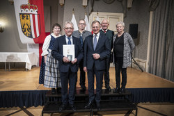 Landeshauptmann Mag. Thomas Stelzer überreicht Kulturauszeichnungen des Landes OÖ.