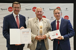 Verleihung des Landessportehrenzeichen in Bronze durch Landesrat Markus Achleitner 