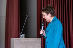 Verleihung der Schulsportgütesiegel durch Landeshauptmann-Stellvertreterin Christine Haberlander im Festsaal des Europagymnasium Linz Auhof.