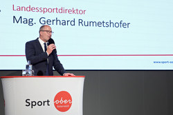 Verleihung der Landes-Sportehrenzeichen in Bronze durch Landesrat Markus Achleitner