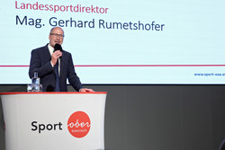 Verleihung der Landes-Sportehrenzeichen in Bronze durch Landesrat Markus Achleitner
