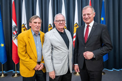 Landeshauptmann Mag. Thomas Stelzer empfängt Oberösterreicherinnen und Oberösterreicher zum goldenen, 50 jährigen Maturajubiläum.