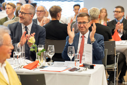 Sport-Ehrenzeichenverleihung, Silber und Gold