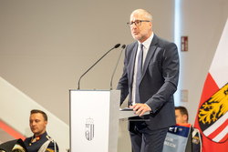 Sport-Ehrenzeichenverleihung, Silber und Gold