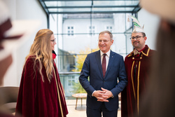Schlüsselübergabe des Landhausschlüssels an die Faschingsgilde Vorchdorf