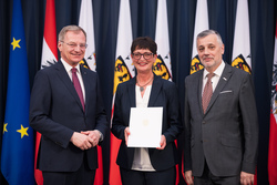 Lehrertitelverleihung durch Landeshauptmann Mag. Thomas Stelzer und Bildungsdirektor Alfred Klampfer.