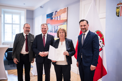 Dekretverleihung Dekretverleihung