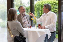 Gesundheitsförderungspreisverleihung und Ehrung langjähriger Arbeitskreisleiter*innen Gesundheitsförderungspreisverleihung und Ehrung langjähriger Arbeitskreisleiter*innen