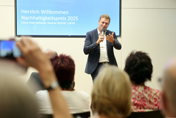 Lions Nachhaltigkeitspreis mit LR Stefan Kaineder