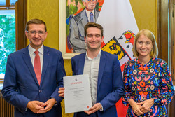 Verleihung Habilitationsstipendien durch LHstv Christine Haberlander und LR Markus Achleitner
