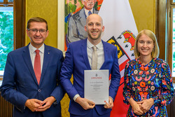Verleihung Habilitationsstipendien durch LHstv Christine Haberlander und LR Markus Achleitner