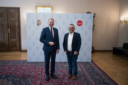 keine Beschreibung gefunden