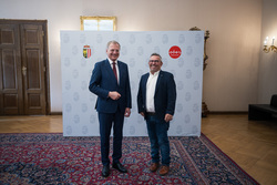 keine Beschreibung gefunden