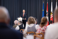 keine Beschreibung gefunden