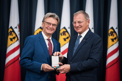 keine Beschreibung gefunden