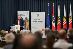 keine Beschreibung gefunden