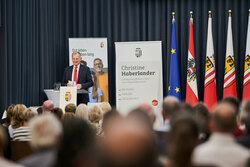 keine Beschreibung gefunden