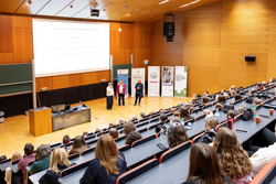 Zertifikatsverleihung HTL Mentoring für Schülerinnen