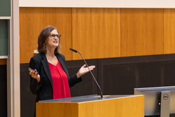 Zertifikatsverleihung HTL Mentoring für Schülerinnen