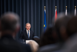 keine Beschreibung gefunden