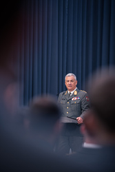 keine Beschreibung gefunden