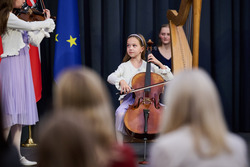 keine Beschreibung gefunden