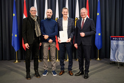 keine Beschreibung gefunden