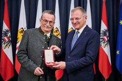 keine Beschreibung gefunden