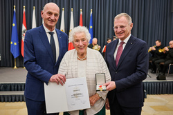 keine Beschreibung gefunden