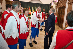 Die Eferdinger Faschingsgilde übernimmt das Landhauszepter von Landeshauptmann Mag. Thomas Stelzer