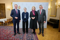 Landeshauptmann Mag. Thomas Stelzer empfängt die neuen Lehrerinnen und Lehrer im Landesdienst.