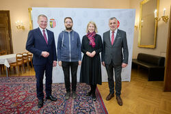 Landeshauptmann Mag. Thomas Stelzer empfängt die neuen Lehrerinnen und Lehrer im Landesdienst.
