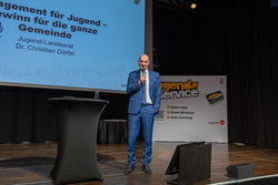 keine Beschreibung gefunden