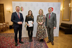 keine Beschreibung gefunden