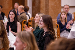 keine Beschreibung gefunden