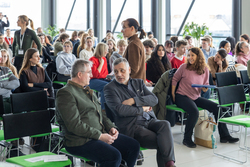 keine Beschreibung gefunden