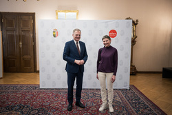 keine Beschreibung gefunden