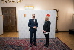 keine Beschreibung gefunden