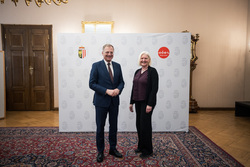 keine Beschreibung gefunden