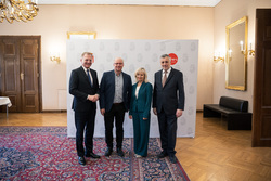 keine Beschreibung gefunden